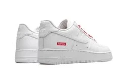 Nike Air Force 1 Low White Supreme 8 Nike Air Force 1 Low White Supreme -MNR BOUTIQUE air force 1 low white supreme 220421