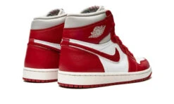 Air Jordan 1 High OG Varsity Red (Chenille) 8 Air Jordan 1 High OG Varsity Red (Chenille) -MNR BOUTIQUE air jordan 1 high og varsity red chenille 398618