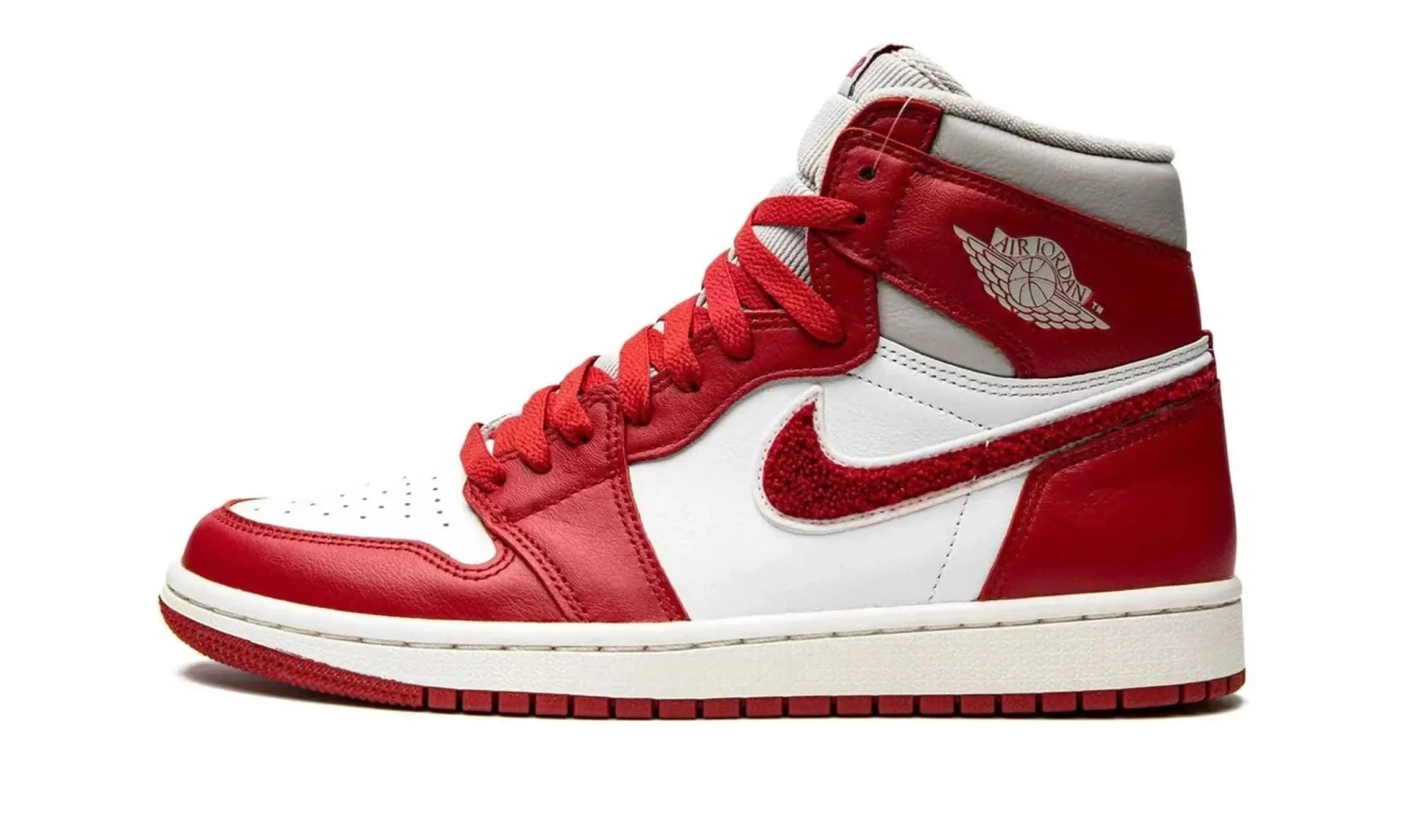 Air Jordan 1 High OG Varsity Red (Chenille) 3 Air Jordan 1 High OG Varsity Red (Chenille)