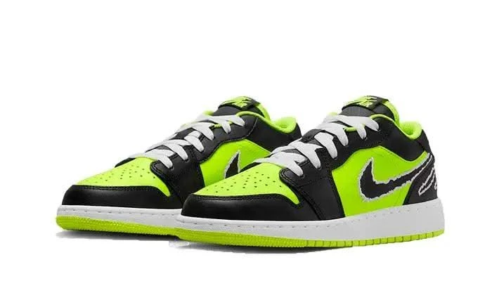 Air Jordan 1 Low Black Cat 4 Air Jordan 1 Low Black Cat – Image 2