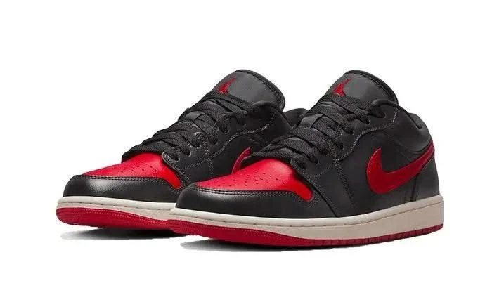 Air Jordan 1 Low Bred Sail 4 Air Jordan 1 Low Bred Sail – Image 2