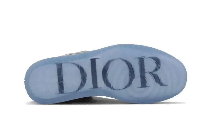 Air Jordan 1 Low Dior 4 Air Jordan 1 Low Dior – Image 2