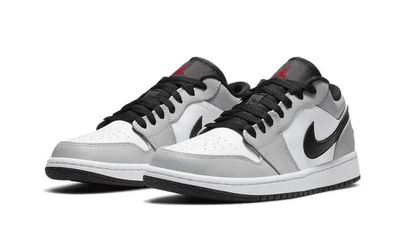 Air Jordan 1 Low Light Smoke Grey 4 Air Jordan 1 Low Light Smoke Grey – Image 2