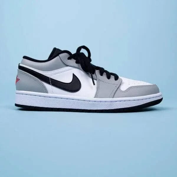 Air Jordan 1 Low Light Smoke Grey 5 Air Jordan 1 Low Light Smoke Grey – Image 3