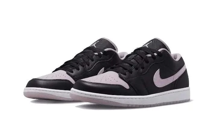 Air Jordan 1 Low SE Black Ice Lilac 4 Air Jordan 1 Low SE Black Ice Lilac – Image 2