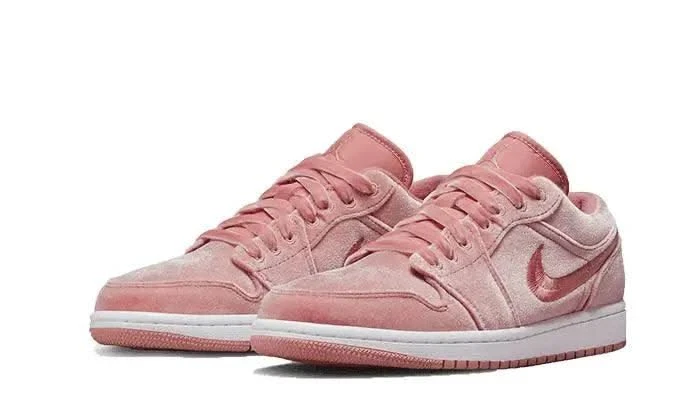 Air Jordan 1 Low SE Pink Velvet 4 Air Jordan 1 Low SE Pink Velvet – Image 2