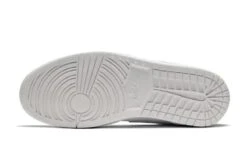 Air Jordan 1 Low Sky Grey Paris 10 Air Jordan 1 Low Sky Grey Paris -MNR BOUTIQUE air jordan 1 low sky grey paris 378804