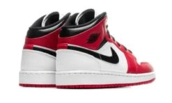 Air Jordan 1 Mid Chicago White -MNR BOUTIQUE air jordan 1 mid chicago white 484405
