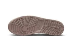 Air Jordan 1 Mid SE Craft Sail Taupe Haze -MNR BOUTIQUE air jordan 1 mid se craft sail taupe haze 122532