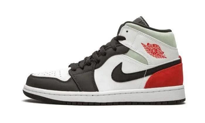 Air Jordan 1 Mid SE Union Black Toe 3 Air Jordan 1 Mid SE Union Black Toe