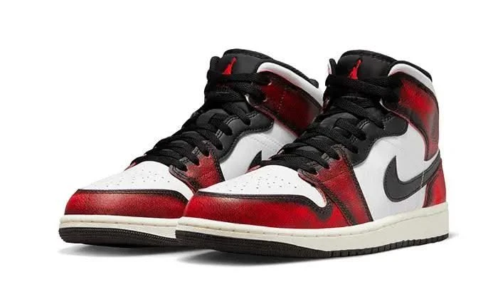 Air Jordan 1 Mid SE Wear-Away Chicago 4 Air Jordan 1 Mid SE Wear-Away Chicago – Image 2