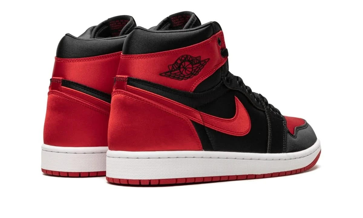 Air Jordan Air Jordan 1 Retro High OG Satin Bred 5 Air Jordan Air Jordan 1 Retro High OG Satin Bred – Image 3