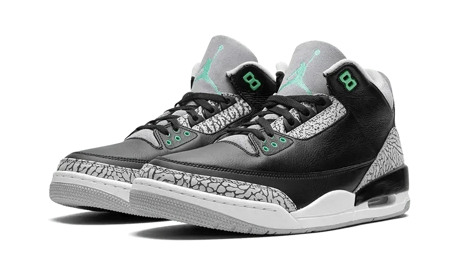 Air Jordan 3 Retro Green Glow 4 Air Jordan 3 Retro Green Glow – Image 2