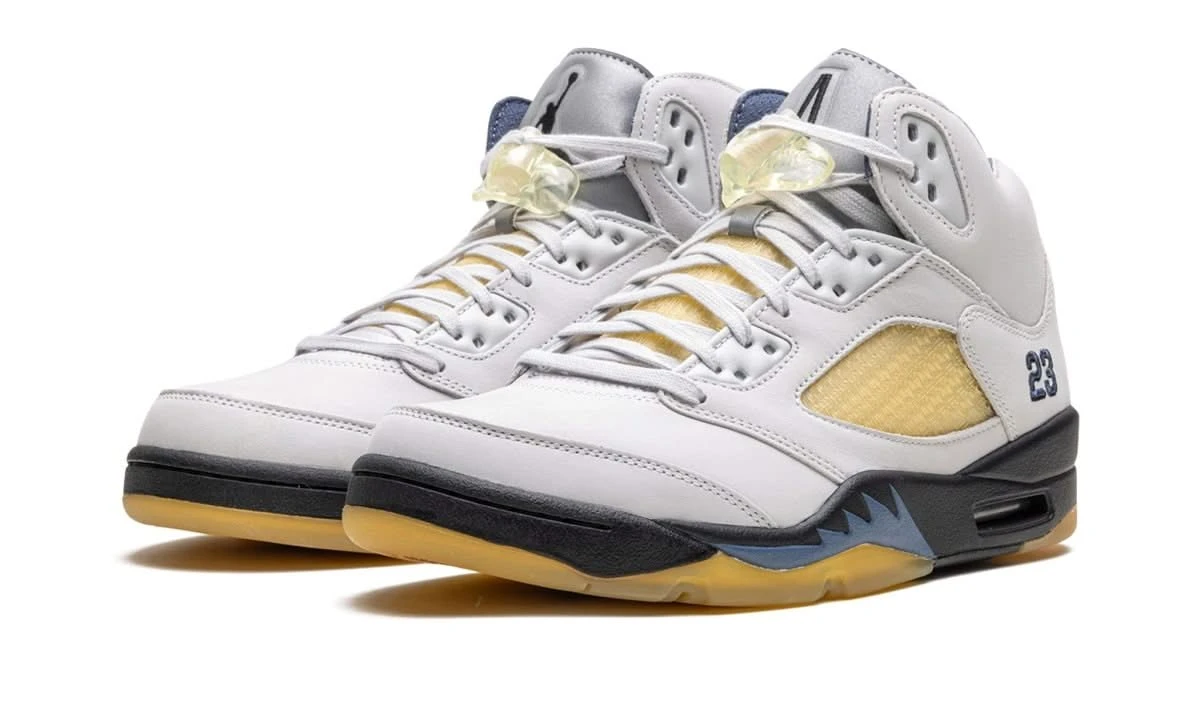 Air Jordan 5 Retro A Ma Maniére Diffused Blue 4 Air Jordan 5 Retro A Ma Maniére Diffused Blue – Image 2