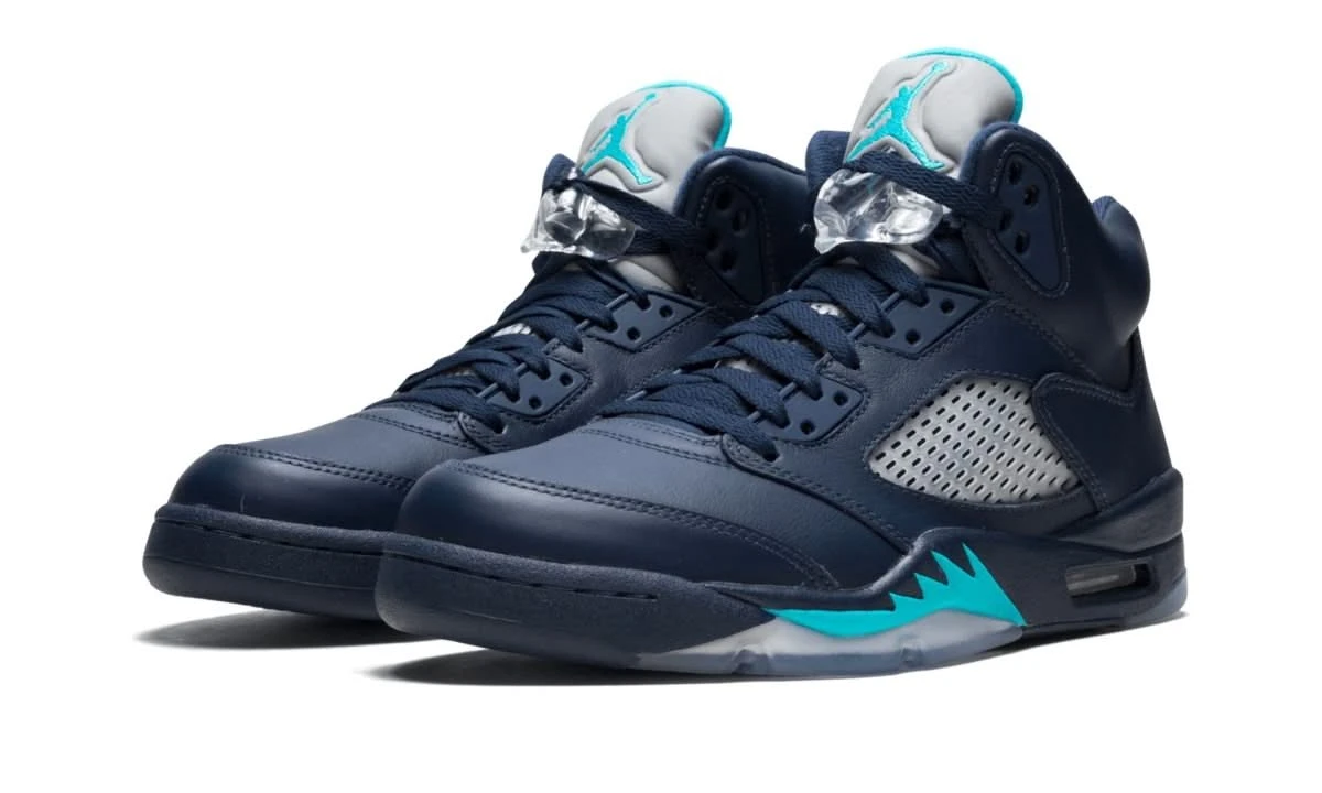 Air Jordan 5 Retro Pre-Grape 4 Air Jordan 5 Retro Pre-Grape – Image 2