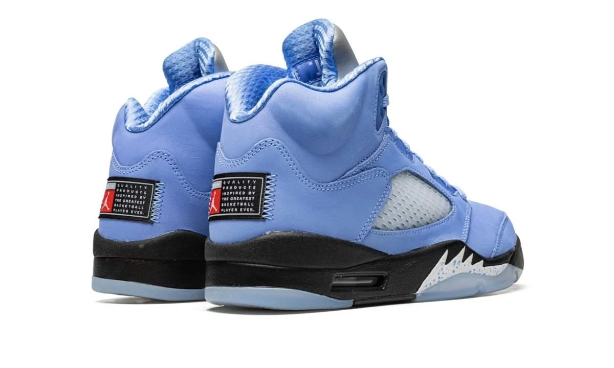 Air Jordan 5 UNC 5 Air Jordan 5 UNC – Image 3