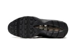 Nike Air Max 95 Black Metallic Gold 9 Nike Air Max 95 Black Metallic Gold -MNR BOUTIQUE air max 95 black metallic gold 945529