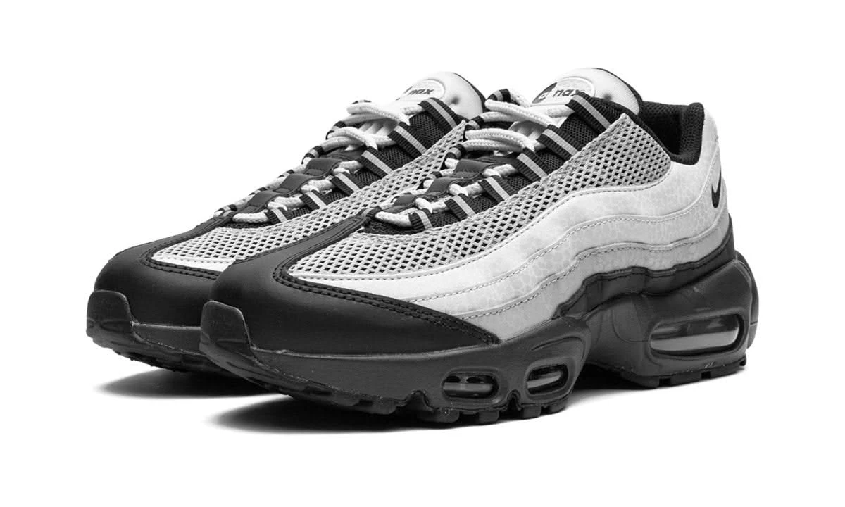 Nike Air Max 95 LX Reflective Safari 4 Nike Air Max 95 LX Reflective Safari – Image 2