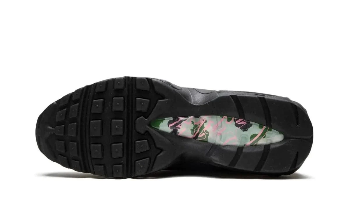 Nike Air Max 95 SP Corteiz Pink Beam 6 Nike Air Max 95 SP Corteiz Pink Beam – Image 4
