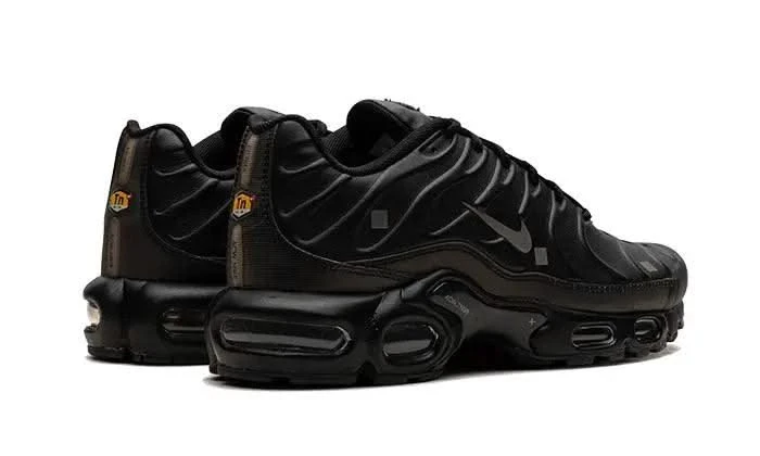 Nike Air Max Plus A-COLD-WALL Black 5 Nike Air Max Plus A-COLD-WALL Black – Image 3