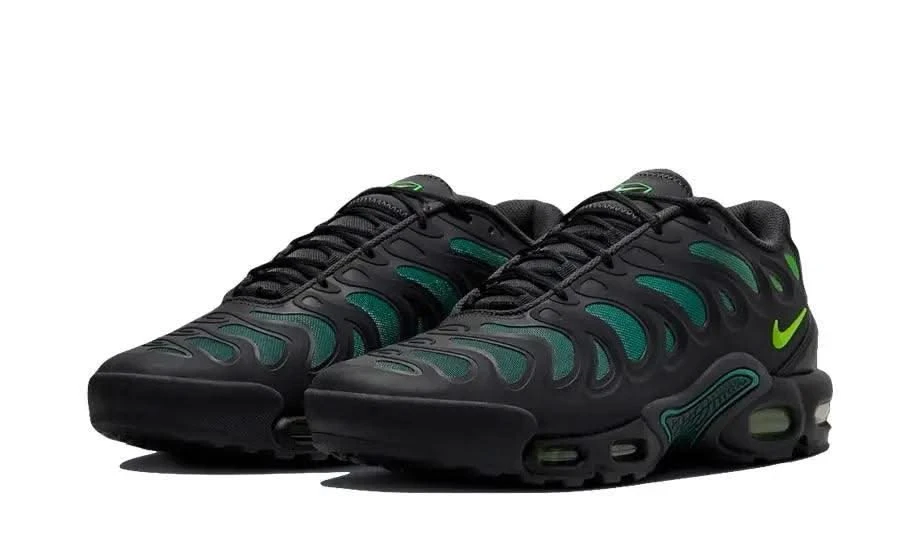 Nike Air Max Plus Drift Black Volt 4 Nike Air Max Plus Drift Black Volt – Image 2