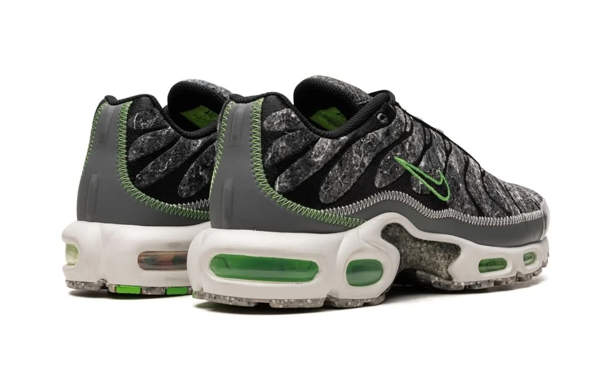 Nike Air Max Plus Essential Crater Green 5 Nike Air Max Plus Essential Crater Green – Image 3