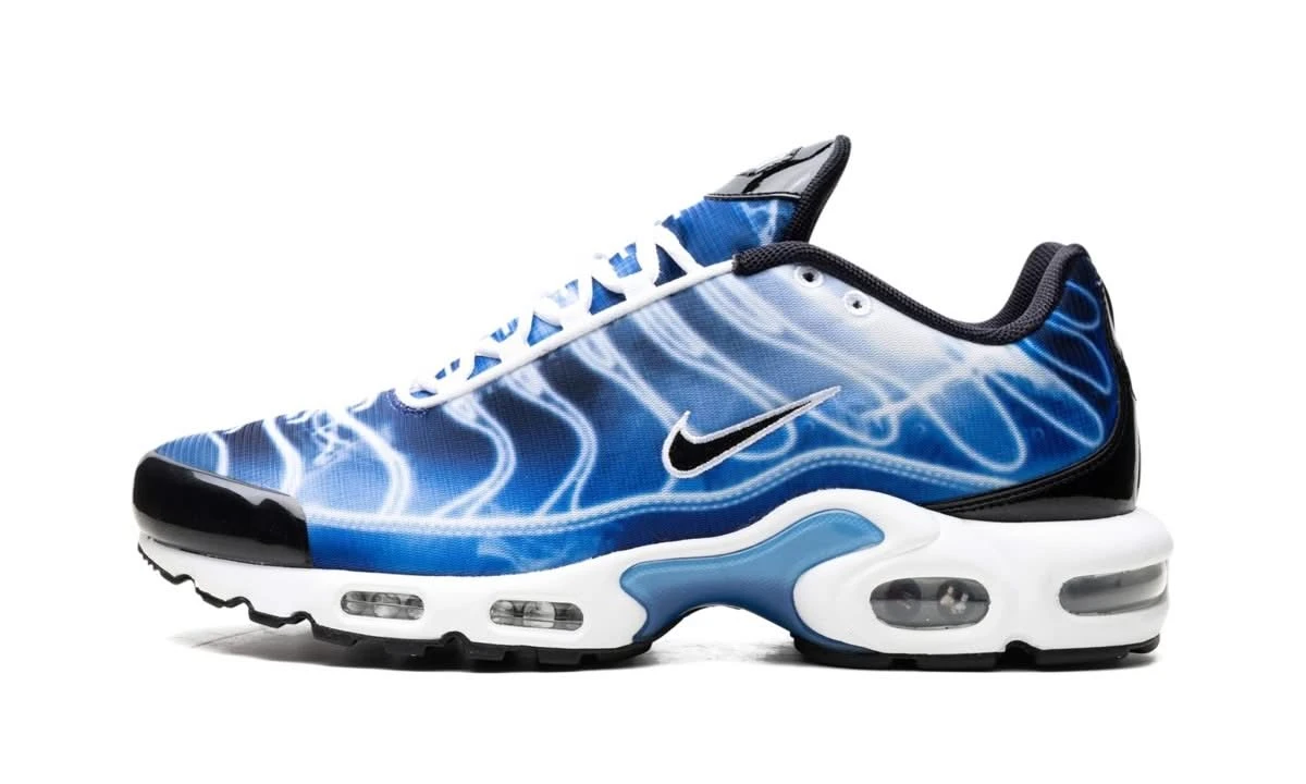 Nike Air Max Plus Light Photography Old Royal 3 Nike Air Max Plus Light Photography Old Royal