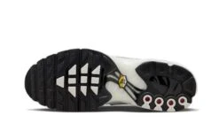 Nike Air Max Plus Sail Pure Platinum Silver -MNR BOUTIQUE air max plus sail pure platinum silver mnr sneakers 3