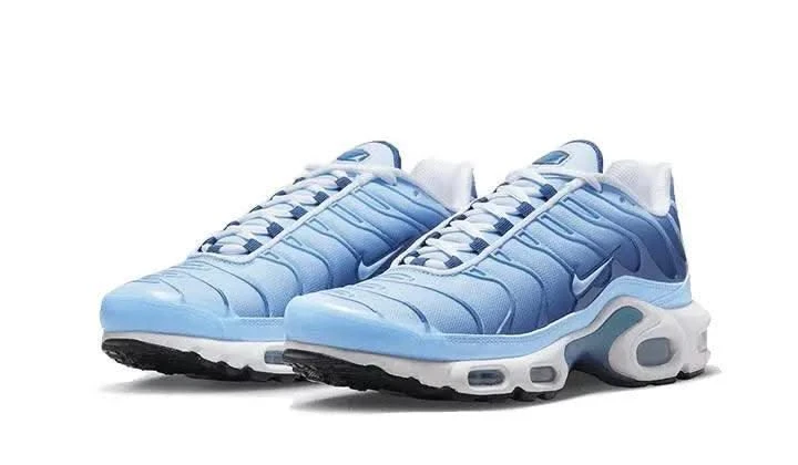 Nike Air Max Plus University Blue Gradient 4 Nike Air Max Plus University Blue Gradient – Image 2