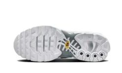 Nike Air Max Plus White Metallic Silver -MNR BOUTIQUE air max plus white metallic silver 582096