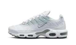 Nike Air Max Plus White Mica Green