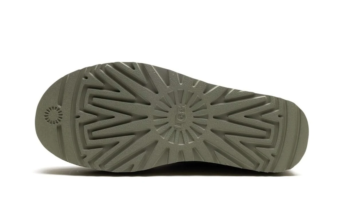 Ugg Classic Ultra Mini Platform Boot Shaded Clover 6 Ugg Classic Ultra Mini Platform Boot Shaded Clover – Image 4