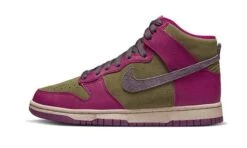 Nike Dunk High Dynamic Berry