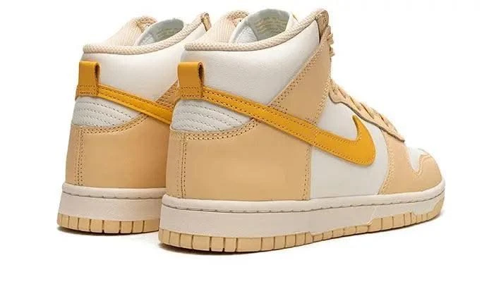Nike Dunk High Pale Vanilla 5 Nike Dunk High Pale Vanilla – Image 3