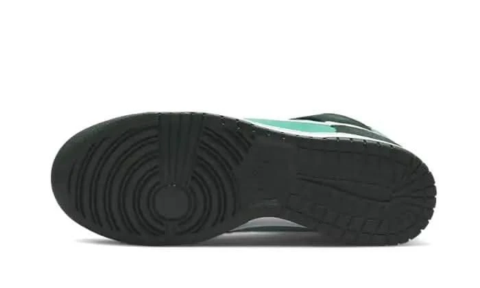 Nike Dunk High Retro SE Athletic Club 5 Nike Dunk High Retro SE Athletic Club – Image 3