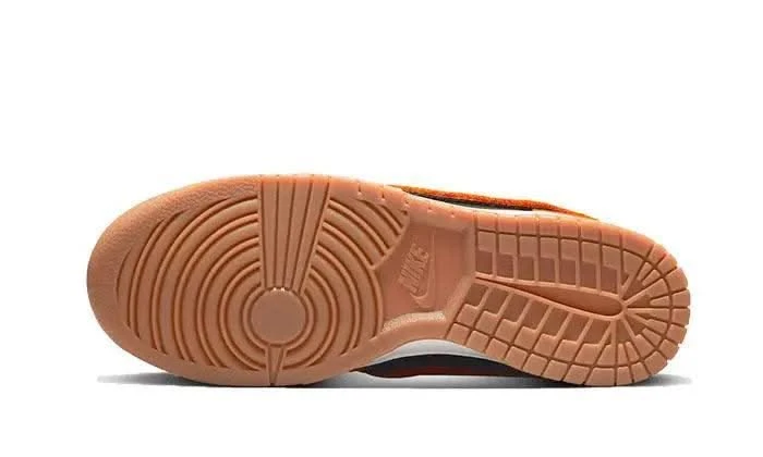 Nike Dunk High University Chenille Swoosh Safty Orange 5 Nike Dunk High University Chenille Swoosh Safty Orange – Image 3