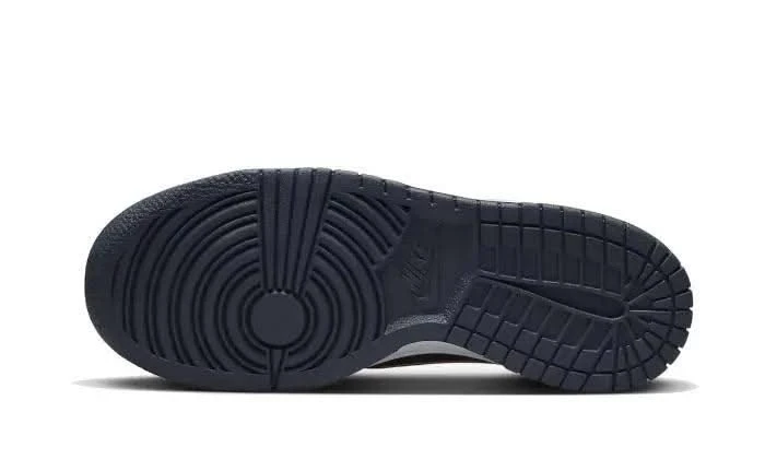 Nike Dunk Low SE Copper Swoosh 5 Nike Dunk Low SE Copper Swoosh – Image 3