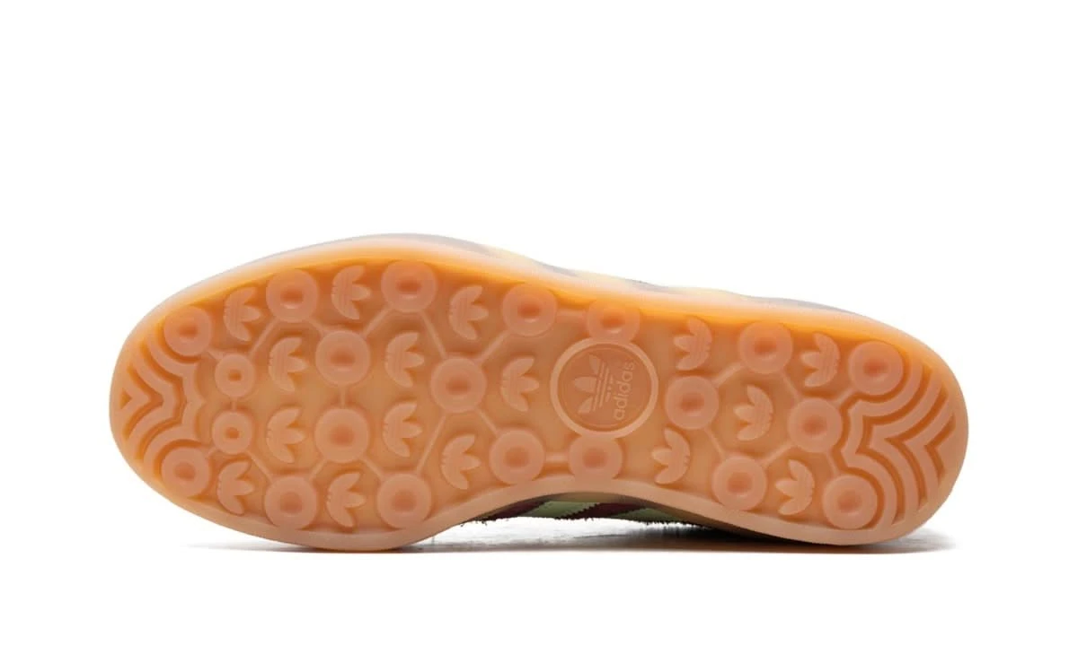 ADIDAS Gazelle Indoor Shadow Red Semi Spark Green 6 ADIDAS Gazelle Indoor Shadow Red Semi Spark Green – Image 4