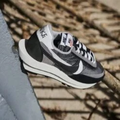 Nike LD Waffle Sacai Black Anthracite -MNR BOUTIQUE ld waffle sacai black anthracite 698146