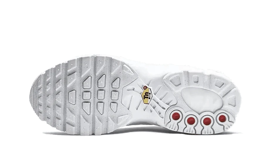 Nike Air Max Plus Triple White 5 Nike Air Max Plus Triple White – Image 3
