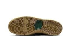 Nike SB Dunk High Decon Gorge Green 7 Nike SB Dunk High Decon Gorge Green -MNR BOUTIQUE sb dunk high decon gorge green 660058