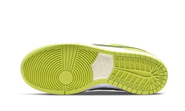 Nike SB Dunk Low Green Apple 5 Nike SB Dunk Low Green Apple – Image 3