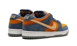 Nike SB Dunk Low Light Carbon Monarch 7 Nike SB Dunk Low Light Carbon Monarch -MNR BOUTIQUE sb dunk low light carbon monarch 137111
