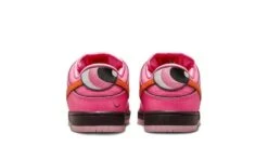Nike SB Dunk Low The Powerpuff Girls Blossom 9 Nike SB Dunk Low The Powerpuff Girls Blossom -MNR BOUTIQUE sb dunk low the powerpuff girls blossom 986025