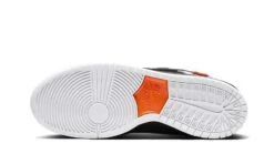 Nike SB Dunk Low TIGHTBOOTH -MNR BOUTIQUE sb dunk low tightbooth 829215