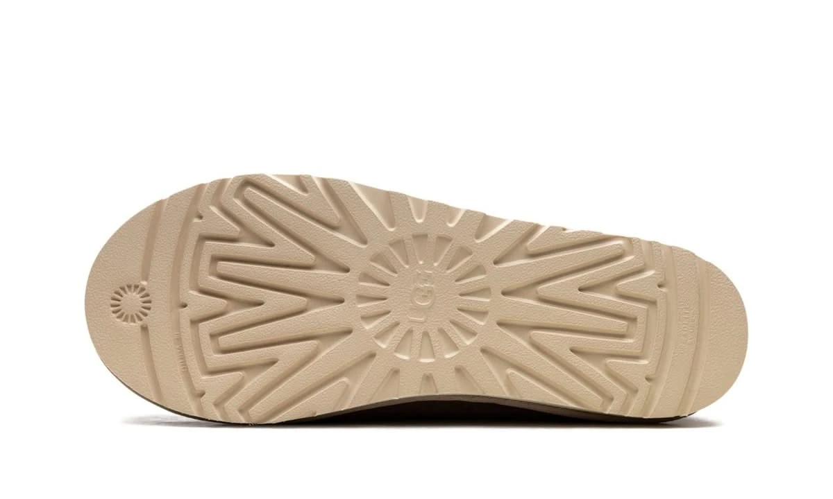 Ugg Tasman Slipper Chestnut Samba Red 6 Ugg Tasman Slipper Chestnut Samba Red – Image 4