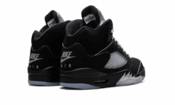Air Jordan 5 Retro OG Black Metallic Reimagined 8 Air Jordan 5 Retro OG Black Metallic Reimagined -MNR BOUTIQUE wxhz8scxda6l5jpg6xz7p8itdn3l