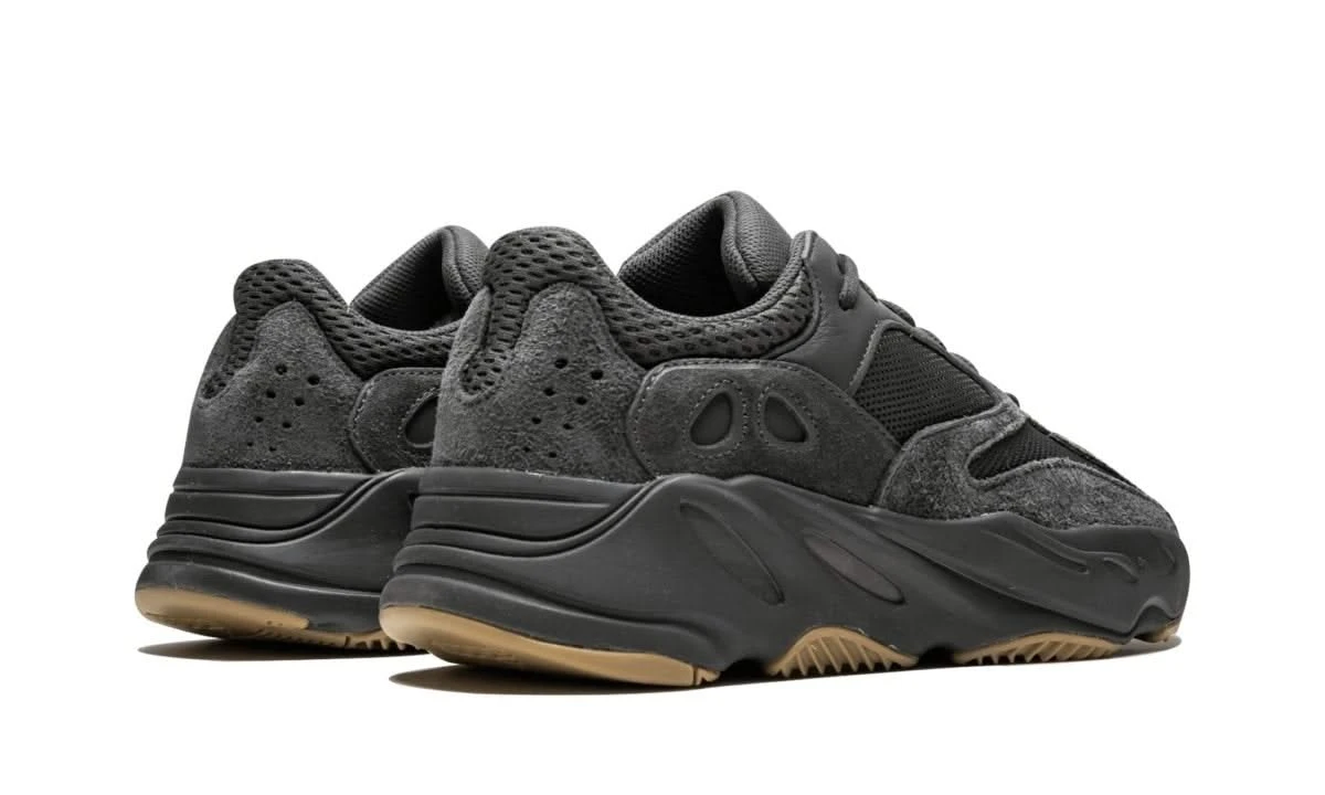 ADIDAS Yeezy 700 Utility Black 5 ADIDAS Yeezy 700 Utility Black – Image 3