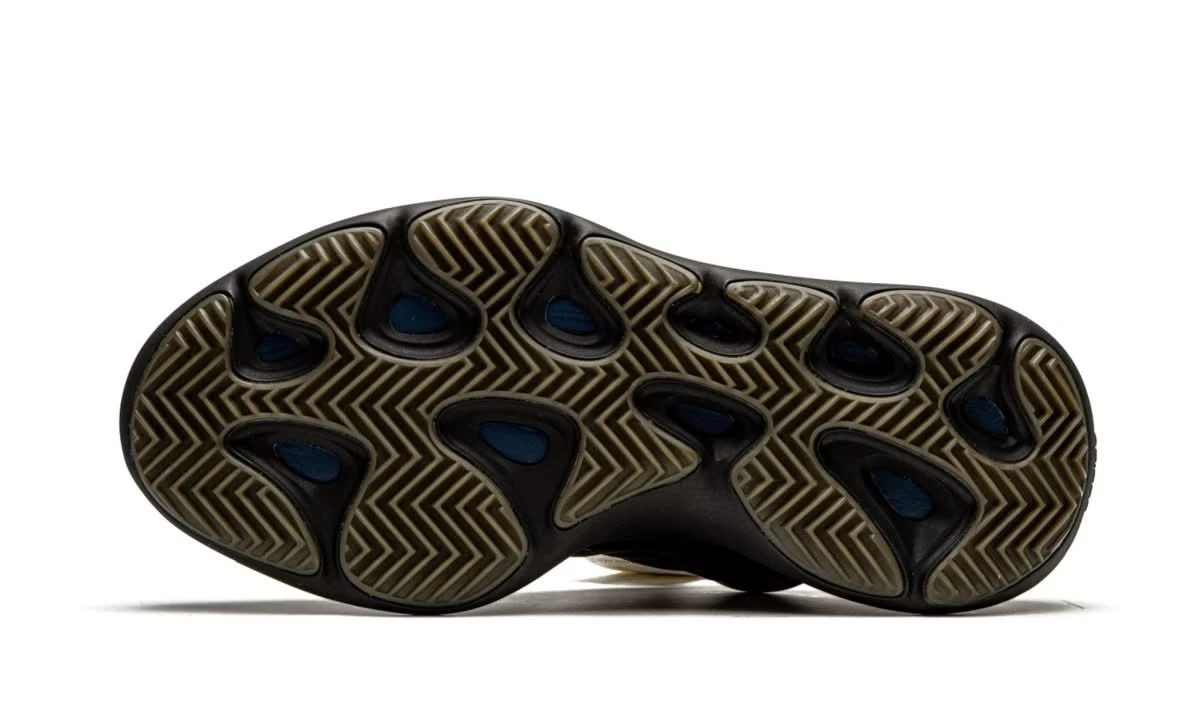 ADIDAS Yeezy 700 V3 Clay Brown 6 ADIDAS Yeezy 700 V3 Clay Brown – Image 4