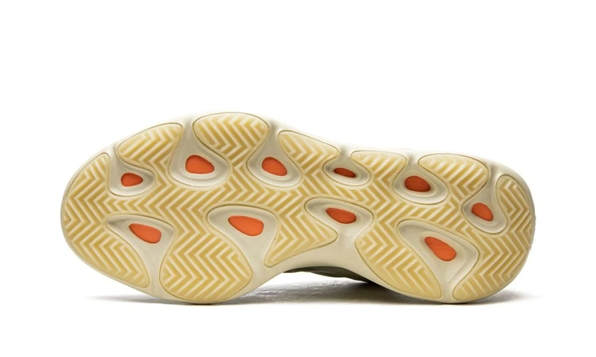 ADIDAS Yeezy 700 V3 Fade Salt 6 ADIDAS Yeezy 700 V3 Fade Salt – Image 4